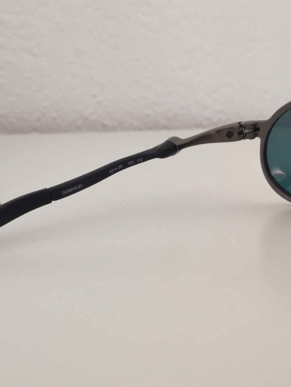 Oakley Occhiali & Lenti: Oakley Madman polarized  – Usato da S. Vittore venduto da dbu_2h86 5