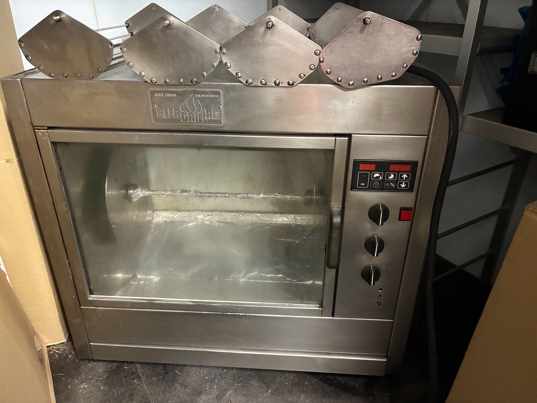 Grills: Beer Pouletgrill – Gebraucht aus frauenfeld von challenger1971
