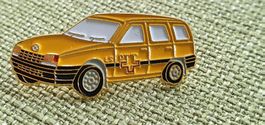 O728 - Pin Die Post PTT Postauto Opel Zustellung