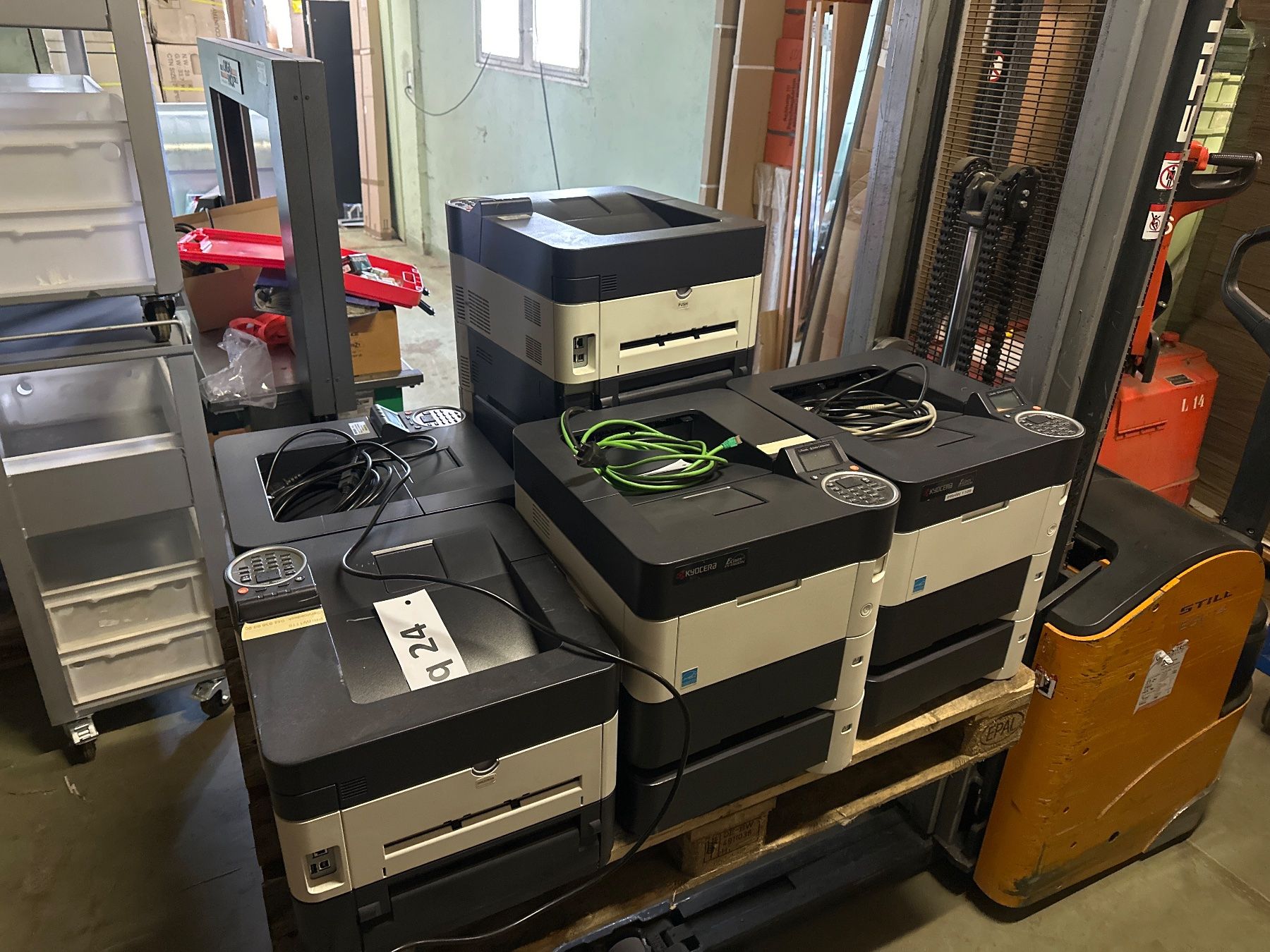 Kyocera Stampanti: 5 Stk Kyocera Ecosys FS-4100DN Laserdrucker – Usato da Necker venduto da liq24