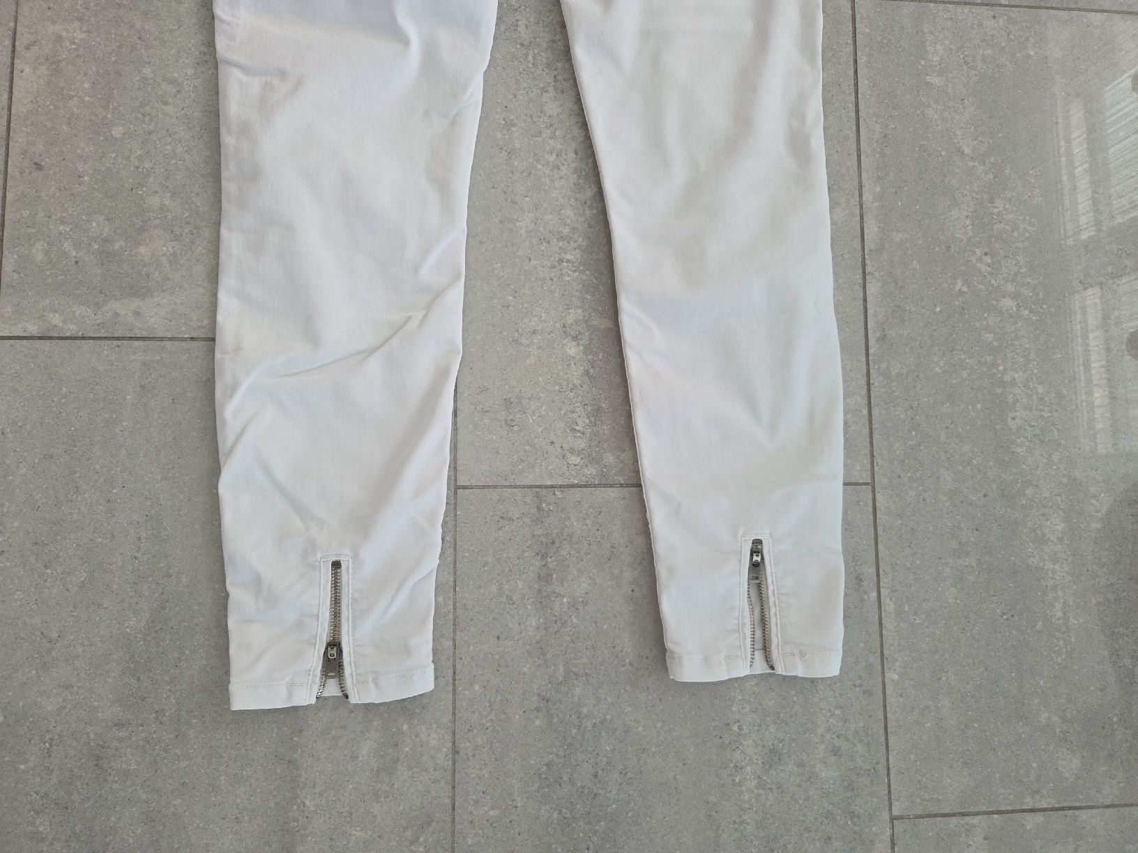 Pantaloni: schöne Hose odd molly – Usato da Wiesendangen venduto da Sinhuk 3