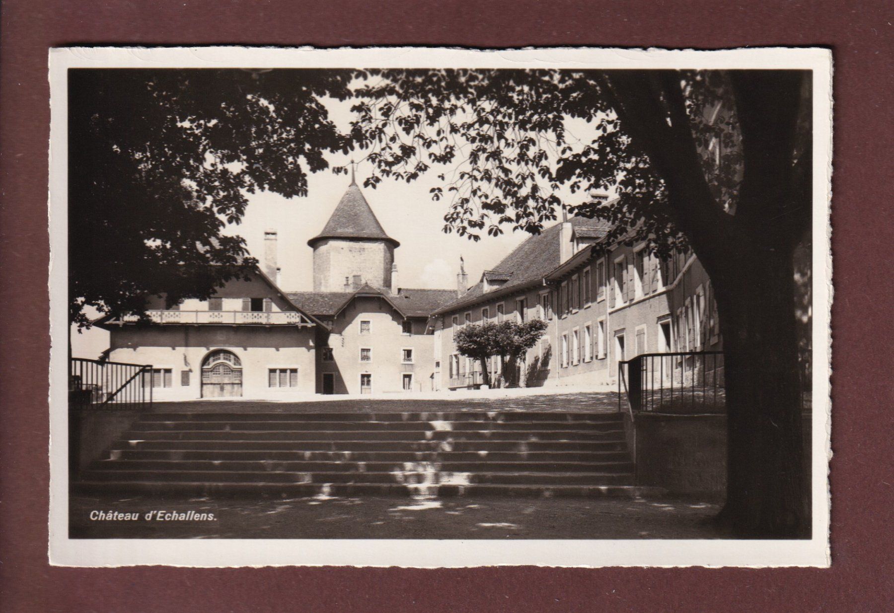 Cartoline postali: Château d'ECHALLENS – Usato da Pully venduto da nicecards