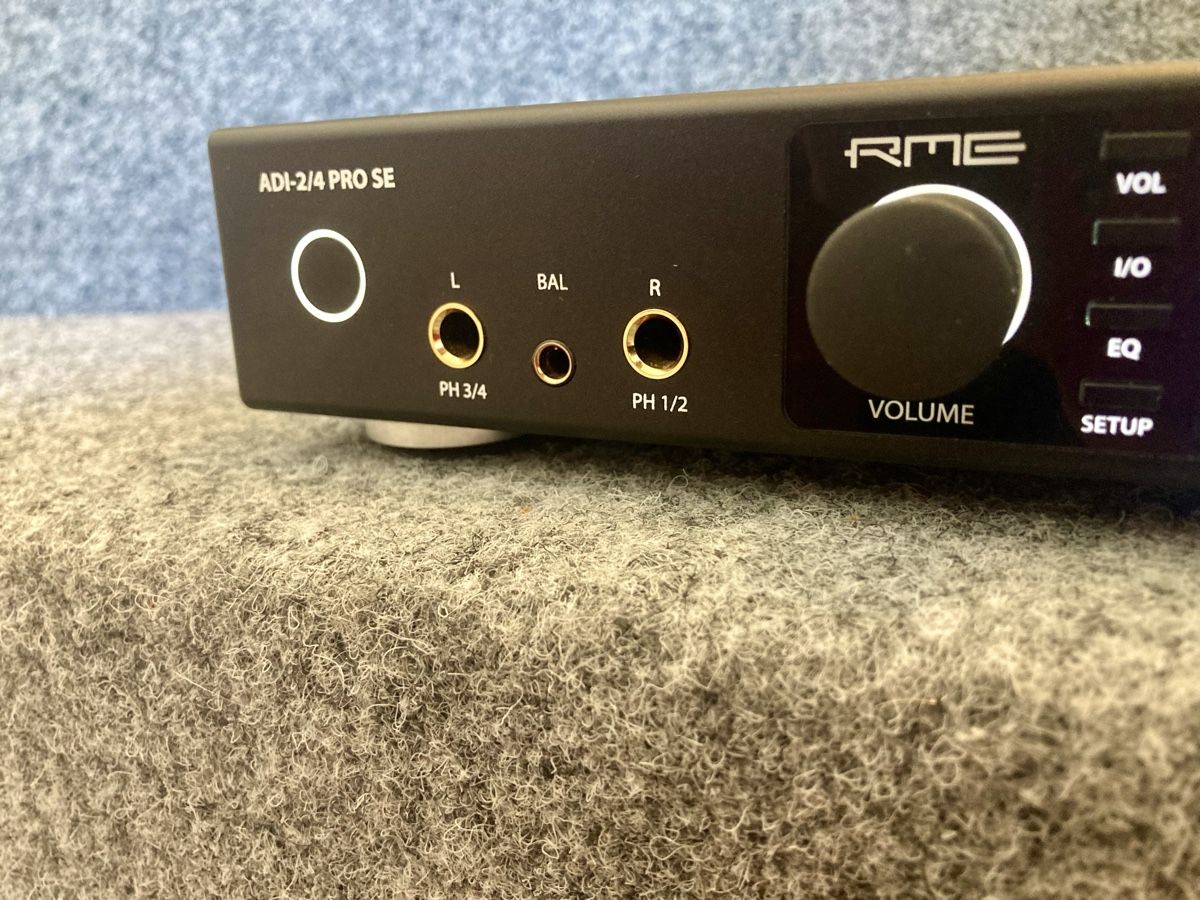 RME Convertitori: RME ADI-2/4 Pro SE High-Performance Wandler – Usato da Glattfelden venduto da Pedals 2