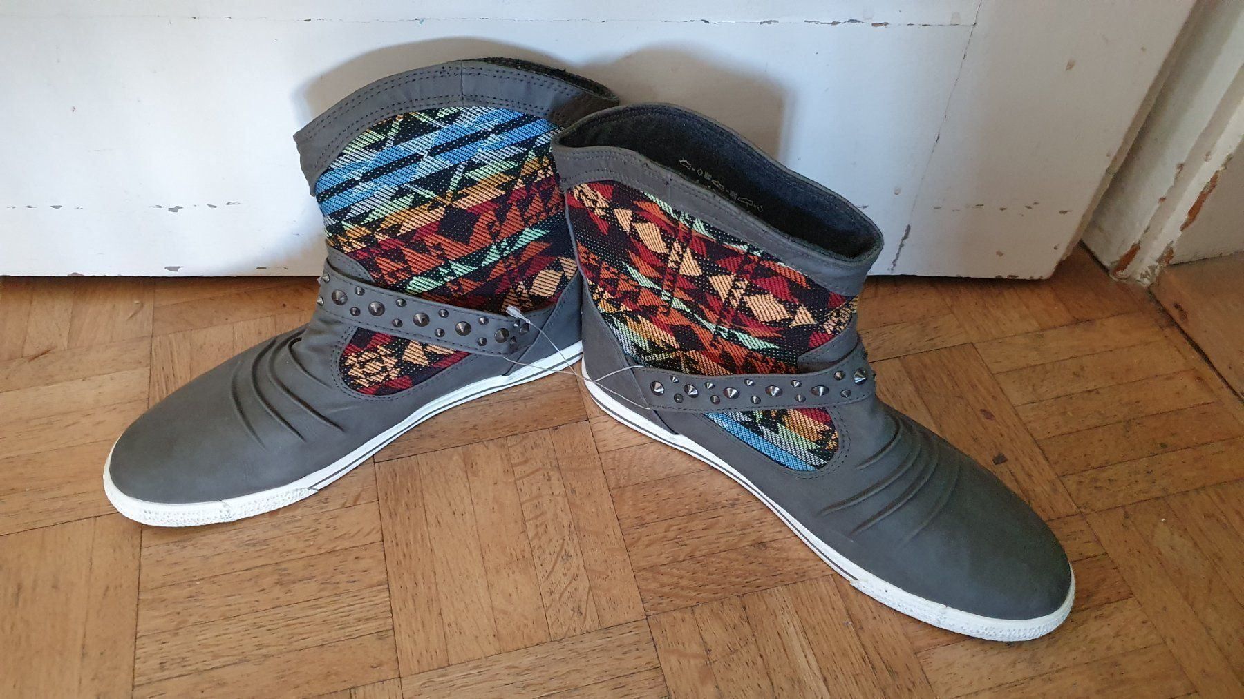 Scarpe da donna: Venice Stiefeletten,  Gr. 41 – Nuovo e nell'imballaggio originale da Muttenz venduto da pixopus 1