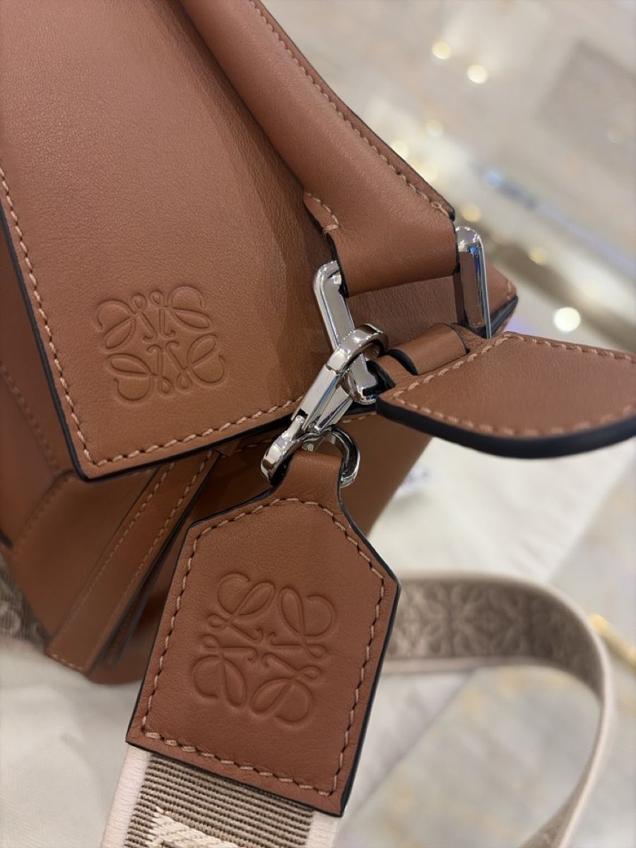 Loewe Borse da donna: LOEWE Puzzle Tasche Leder braun NEU – Nuovo (secondo la descrizione) da Bürglen TG venduto da Haifisch1949 4