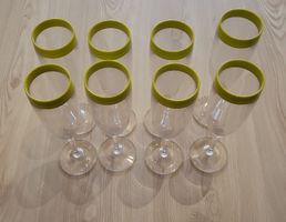 8 verres à vin avec anneaux décoratifs vert olive
