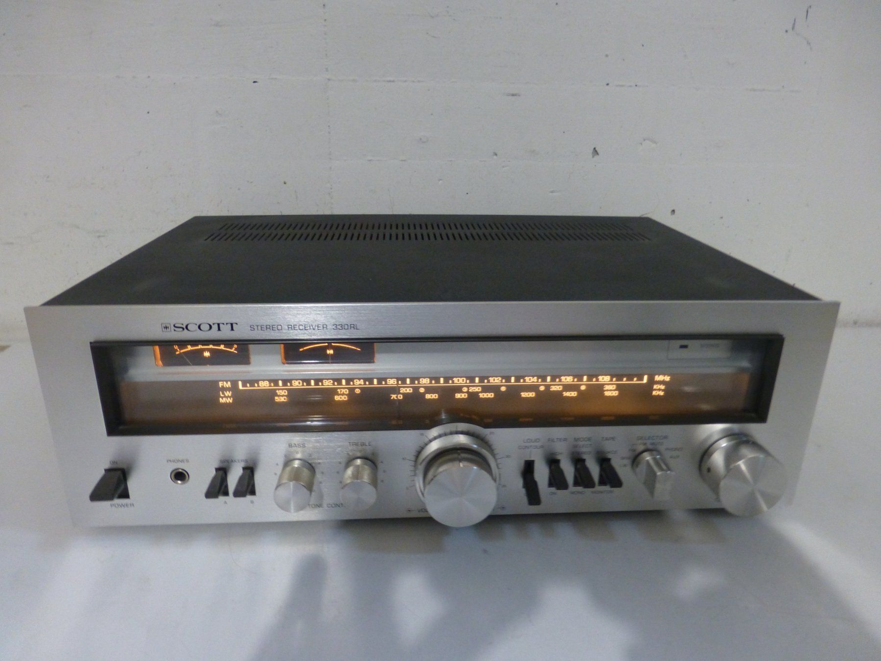 Scott Amplificatori: Scott 330 RL klassischer Vintage-Stereo-Receiver – Usato da Fahrweid venduto da gruenezahn 1
