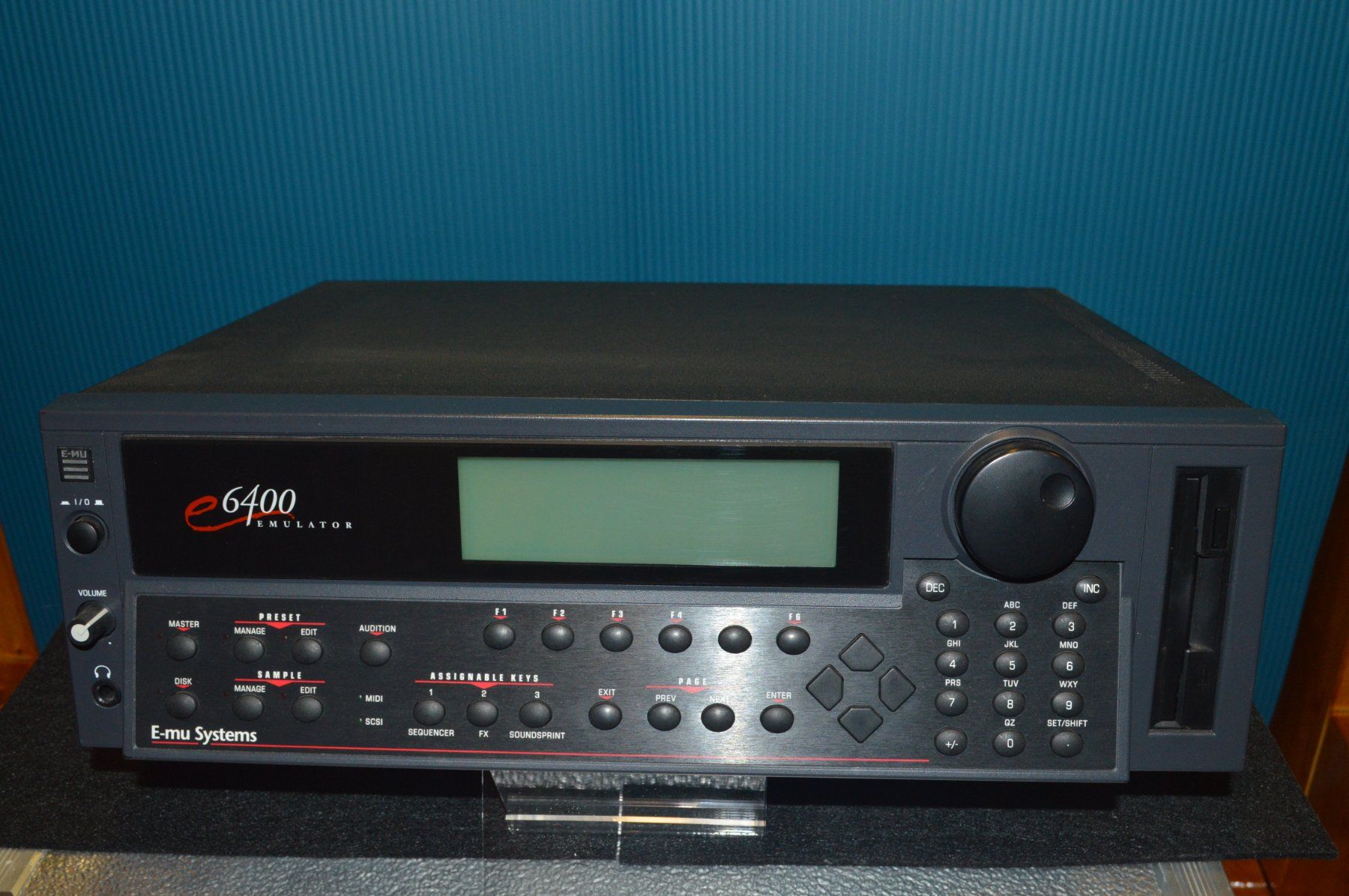 E-Mu Strumenti musicali: SAMPLER VINTAGE - EMU E6400 – Usato da Porza venduto da alba55 1