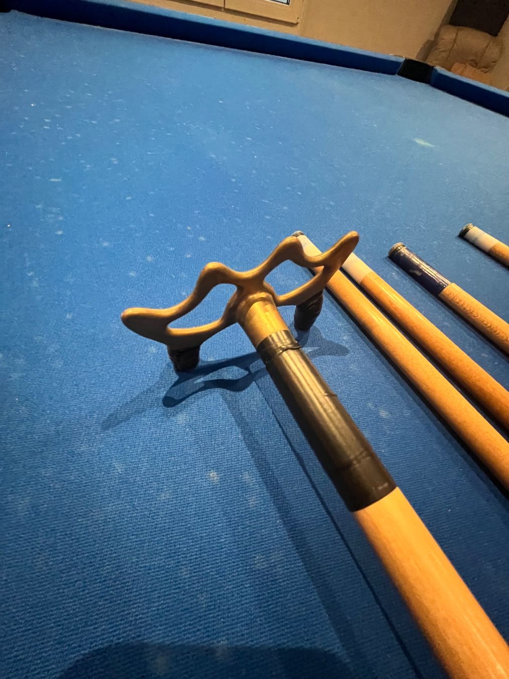 Billiardtische: Buffalo Pro-II Billiardtisch, Inkl. 4 Queue  & Zubehör – Gebraucht aus Thürnen von gue_c8yz 3