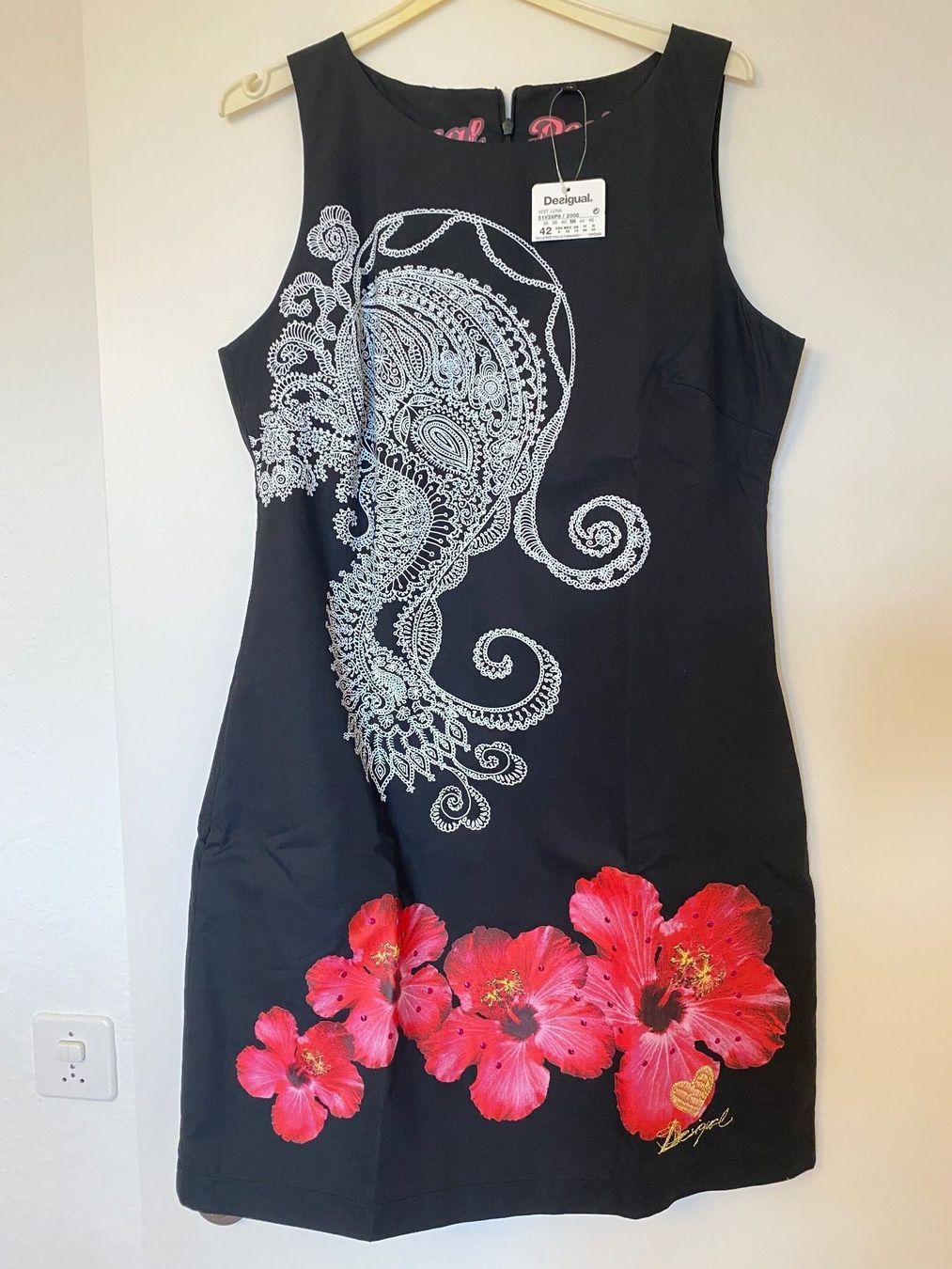 Desigual Vestiti: Desigual Sommerkleid Gr 40 NEU – Nuovo e nell'imballaggio originale da Uerikon venduto da MiBreStaef2023
