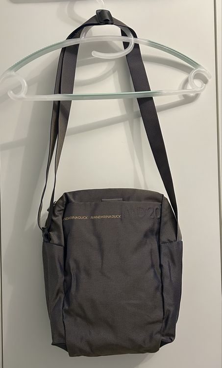 Mandarina Duck Borse da donna: Mandarina Duck Umhängetasche Grau /Blau „NEU“ – Nuovo (secondo la descrizione) da Zürich venduto da robbii13
