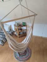 Hängesessel mit Holzspreizstab cremefarben guter Zustand