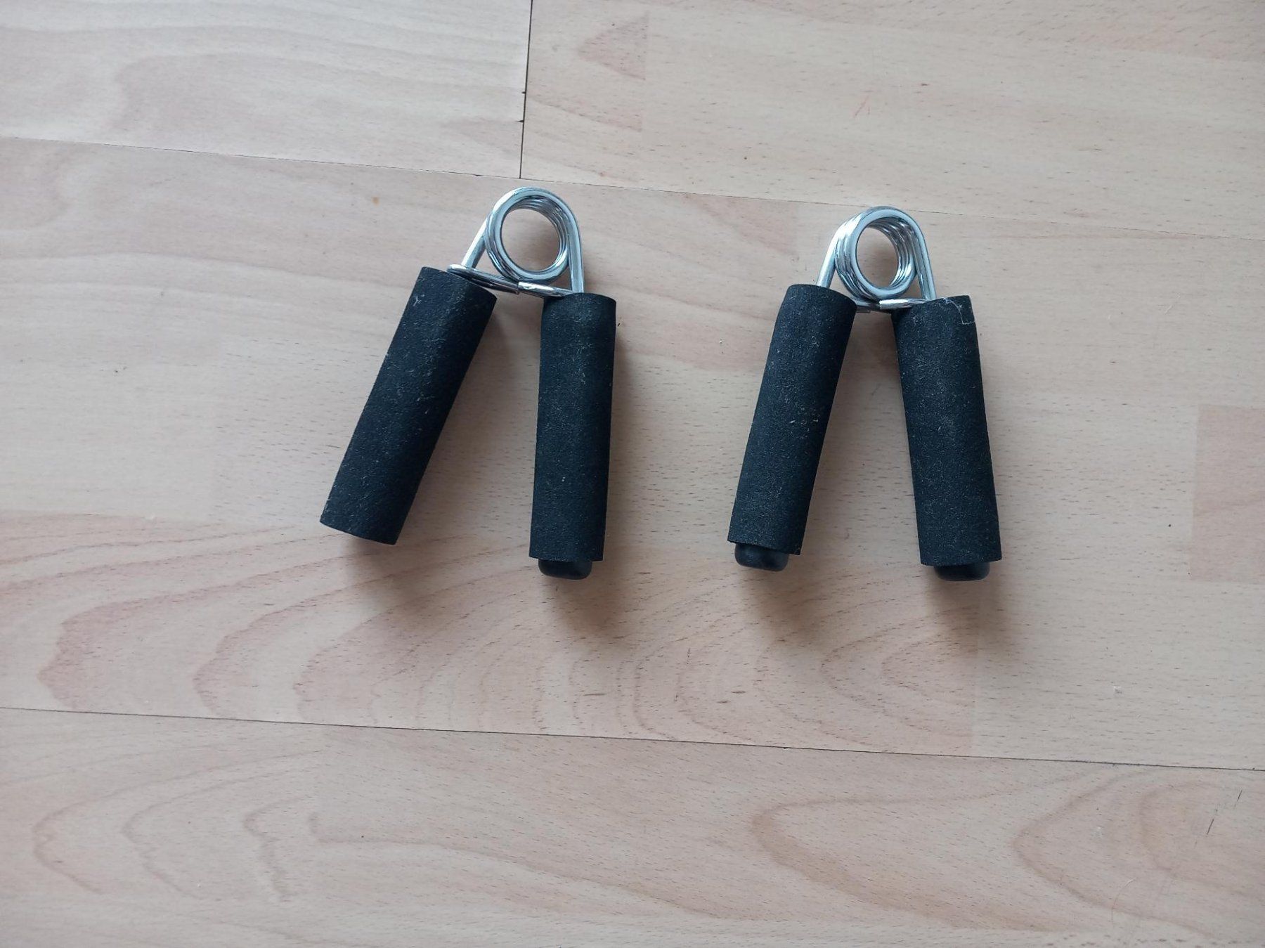 Manubri & Pesi: Hand Grippers – Usato da Hermetschwil-Staffeln venduto da GoldenSnitch