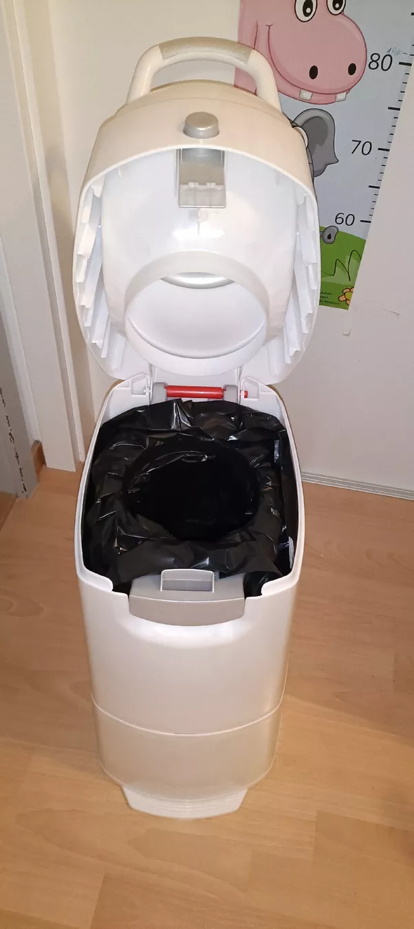 Poubelles: Windeleimer  – D'occasion à Horgen par kla_xhh9 2