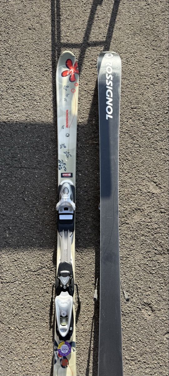 Rossignol Skis: Rossignol Ski 160cm – D'occasion à Winterthur par liv_9mkv 2
