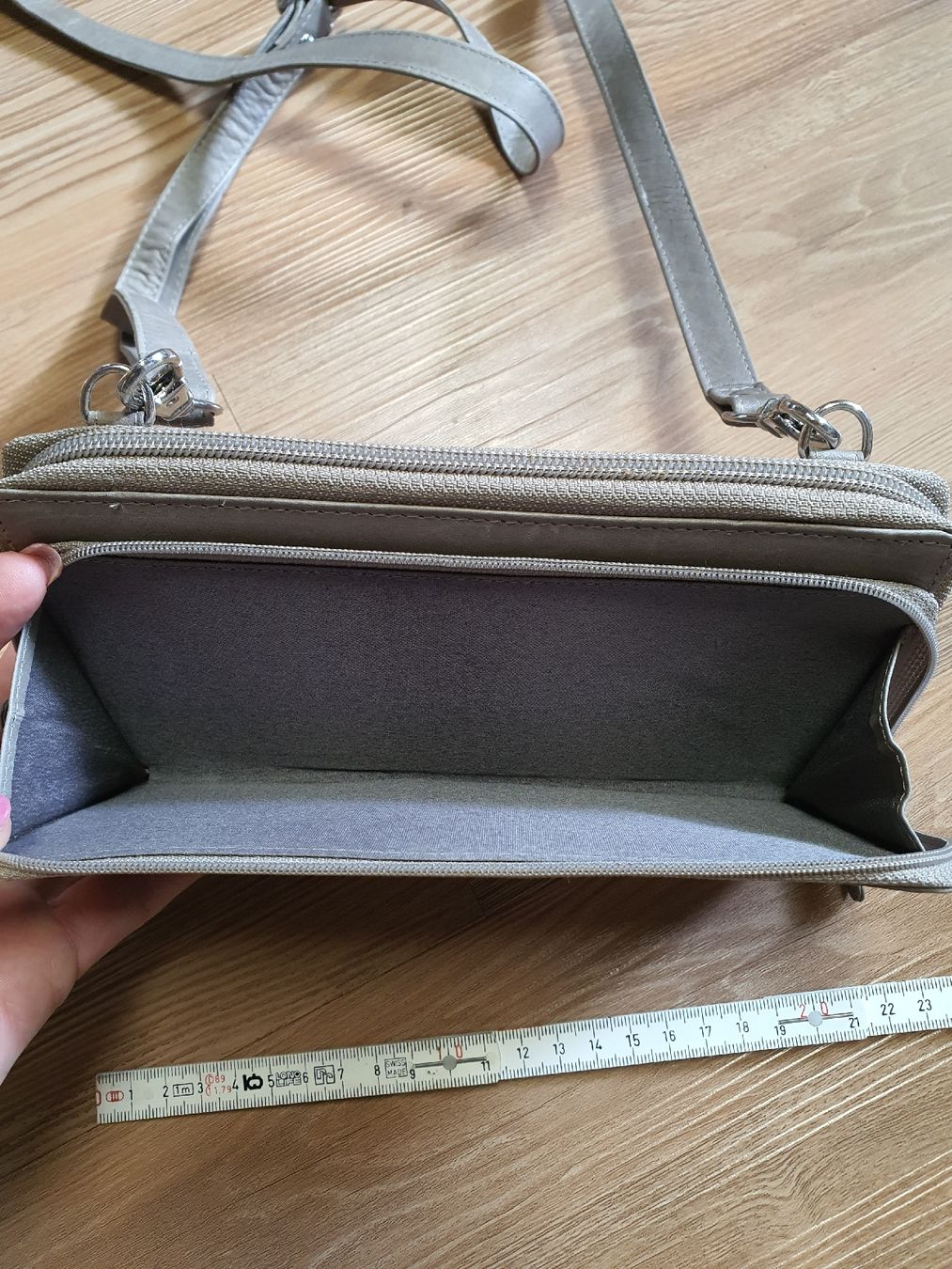 Taschen für Damen: praktische Umhängetasche – Gebraucht aus Flawil von minggeli83 2