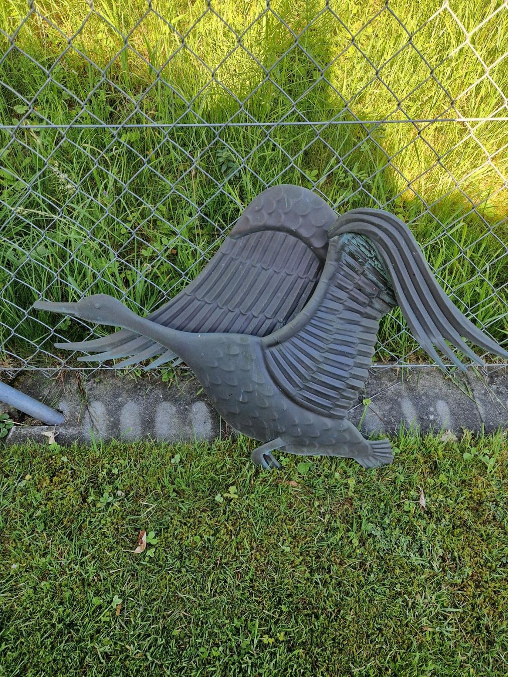 Statuette: Zwei Kupferbilder Eule und Schwan – Usato da Lengwil venduto da Marca 1