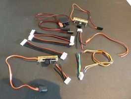 Diverse Kabel und Komponenten für RC-Modellbau siehe Fotos.
