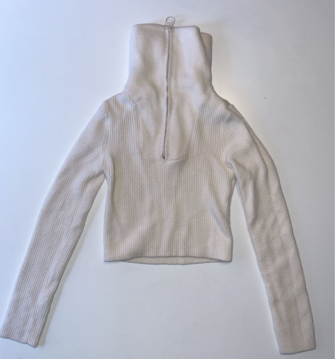 Bershka Top: Half Zip Pullover, cropped pulli – Nuovo (secondo la descrizione) da Zürich venduto da forestF4iry