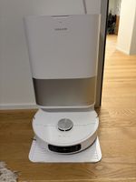 Saugroboter Dreame L10s Ultra mit Ladestation und Zubehoer
