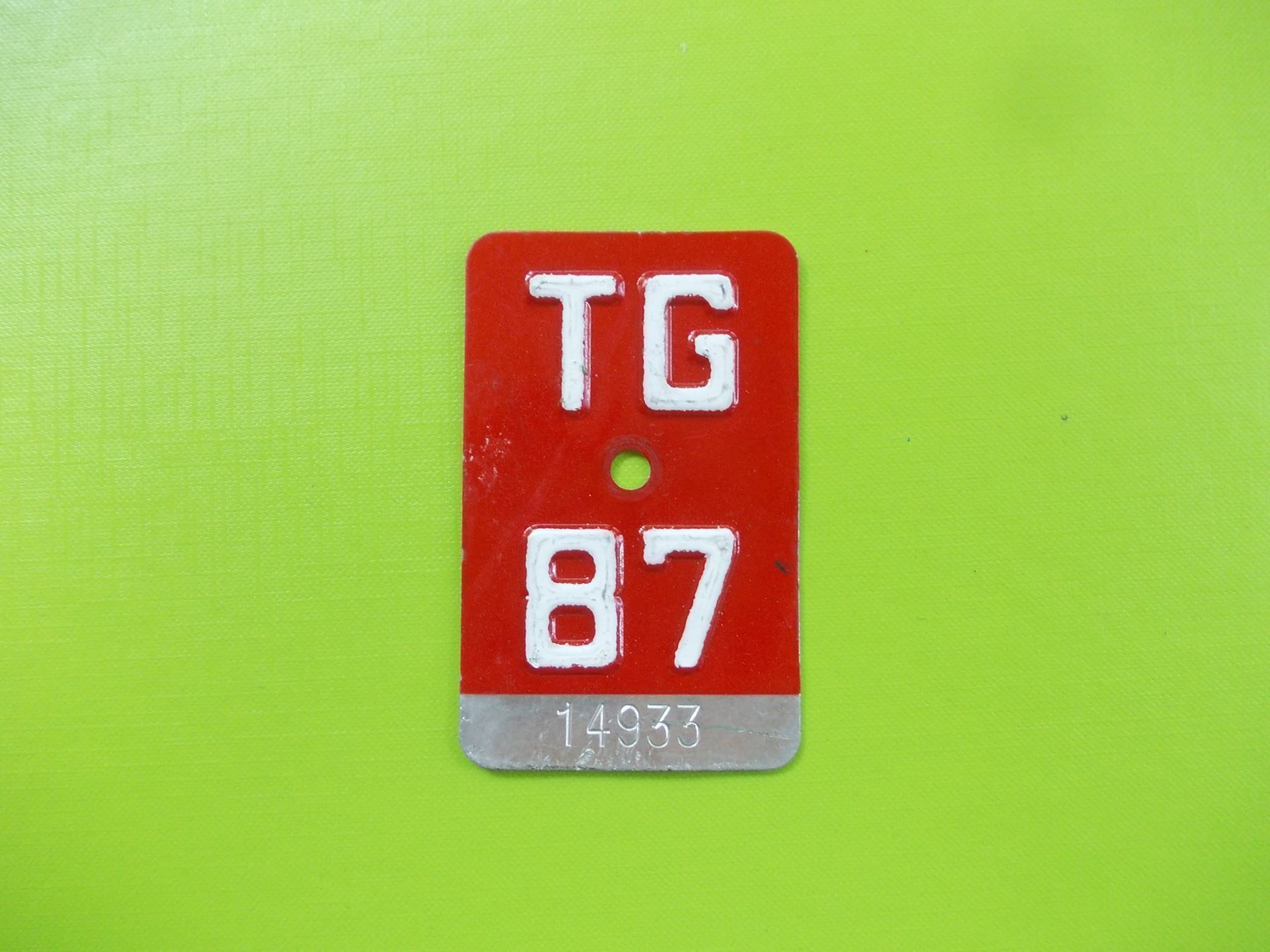 Schilder: Velonummer / Fahrradnummer  TG 87 – Gebraucht aus Gsteigwiler von HORMIGA21