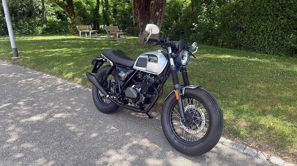 Brixton Motorcycles Strasse: Neuwertige Brixton Sunray 125 – Gebraucht aus Trimbach von ZweirAdler 2