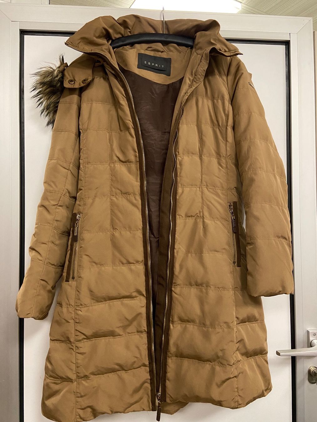Cappotti: Wintermantel Daunen - Marke Esprit - Gr.38 – Usato da Brügg BE venduto da doppelsalchow 1