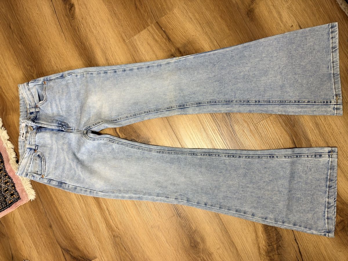 Jeans: Flared Jeans S – Gebraucht aus Jona von lada-bennez