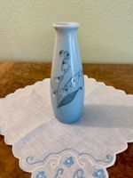 Bing & Grondahl porcelain 157-5126 Vase, White Lily.Vintage