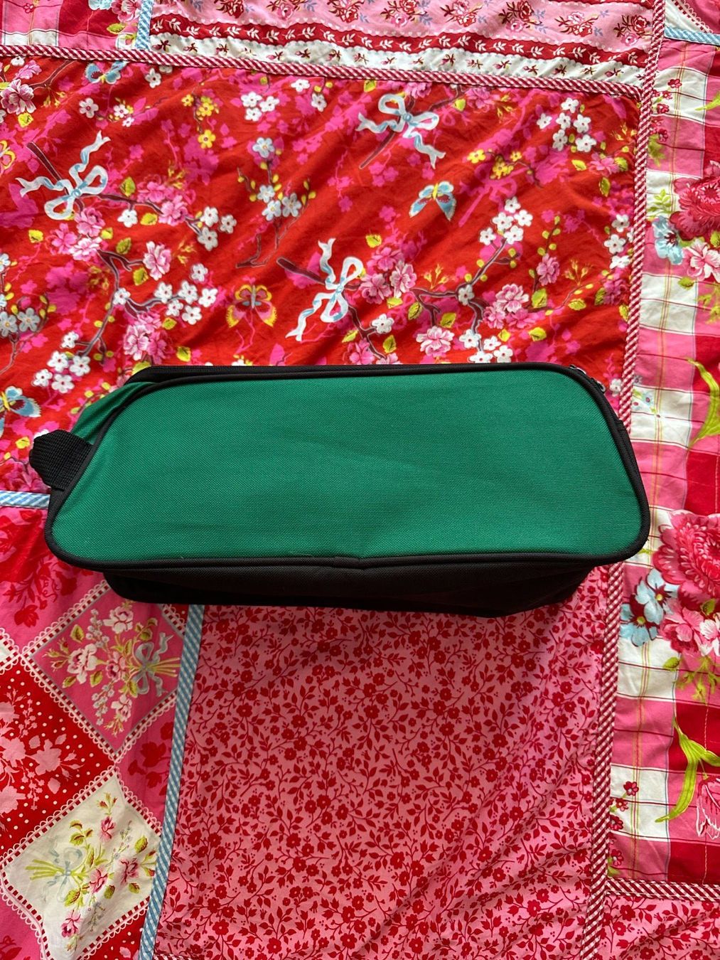 Puma Zaini: Trousse Sporting Portugal – Usato da Lausanne venduto da PeixotoBruno 1