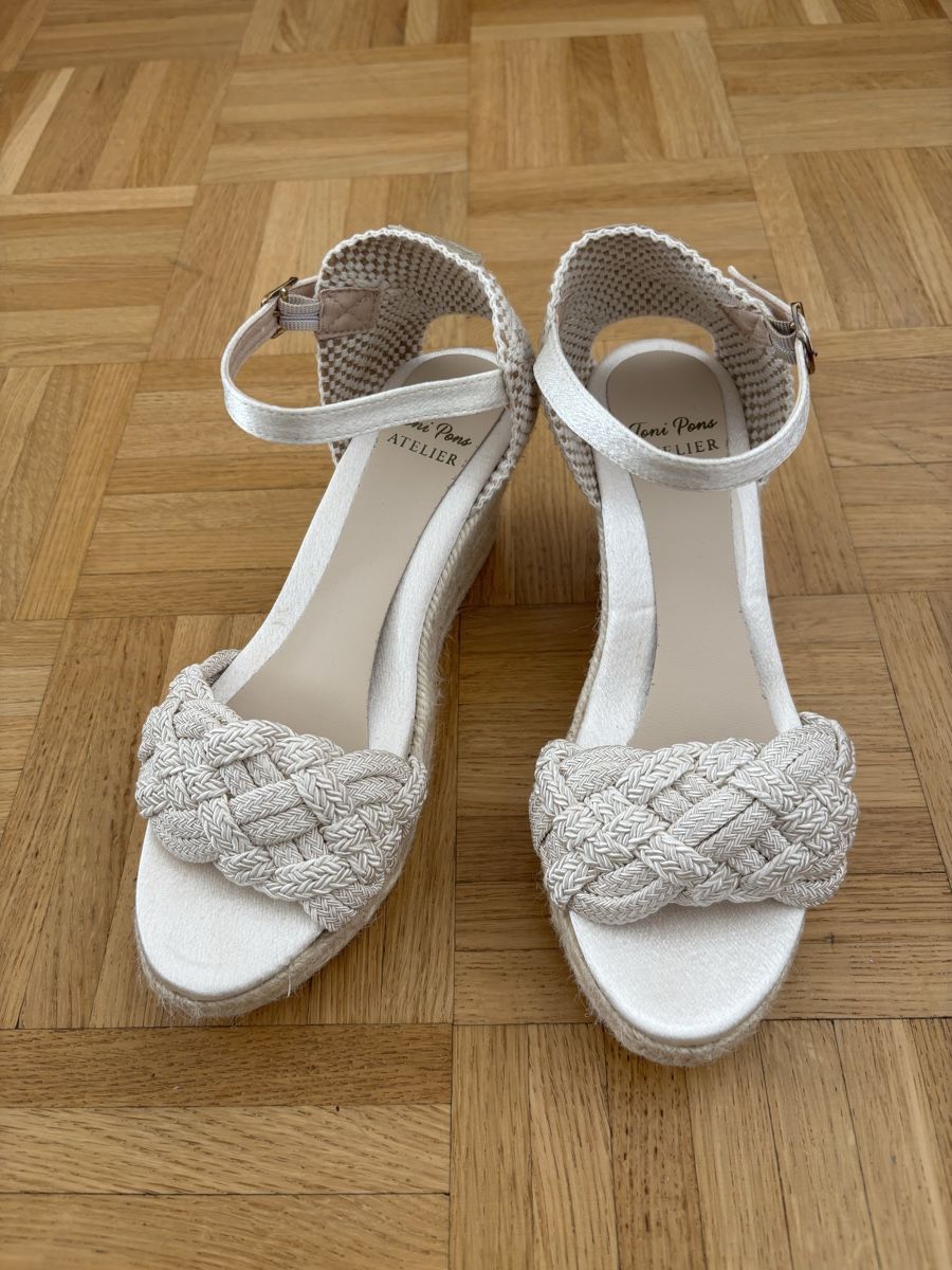 Chaussures femmes: Espadrilles compensées Toni Pons – Neuf avec emballage d'origine à Genève par mur_h768