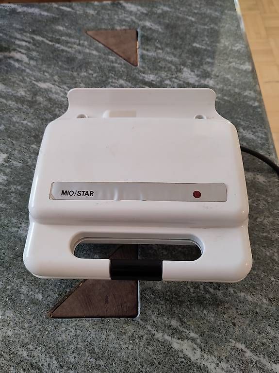 Elettrodomestici da cucina: Sandwich-Toaster – Usato da Aarau venduto da Res1986 2