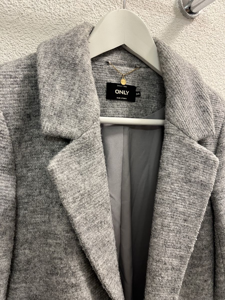 Only Cappotti: Damen Mantel Only Grösse 34 – Usato da Frauenfeld venduto da heyLani 1