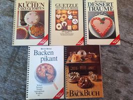 5 STK BETTY BOSSI BACKBÜCHER