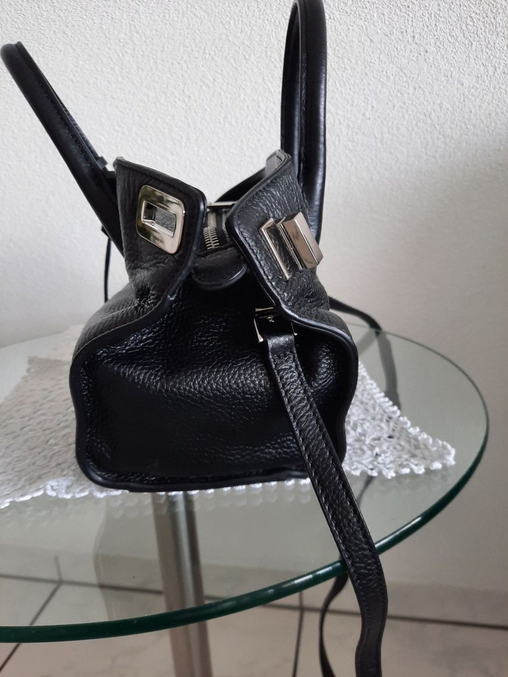 Coccinelle Borse da donna: Coccinelle Ledertasche – Nuovo (secondo la descrizione) da Zug venduto da Alpenrose353 3