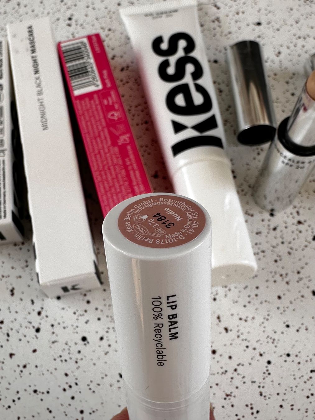 Make-up: Kess Berlin Kosmetik Set – Usato da Haldenstein venduto da enie123 6