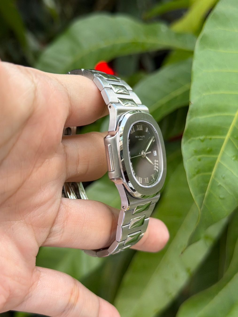 Patek Philippe Orologi: Patek Philippe Nautilus réf. 3800 Full set 2006 – Usato da La Corbaz venduto da ts5_567x 2