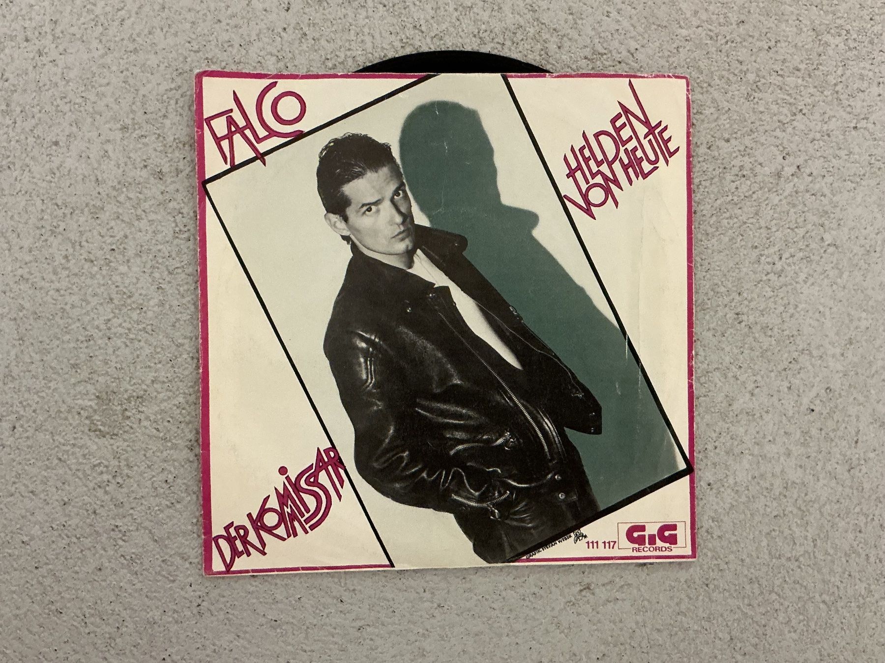 Dischi in vinile: Falco Single - Der Kommissar / Helden von heute – Usato da Winterthur venduto da Tumko_7_Vinyl