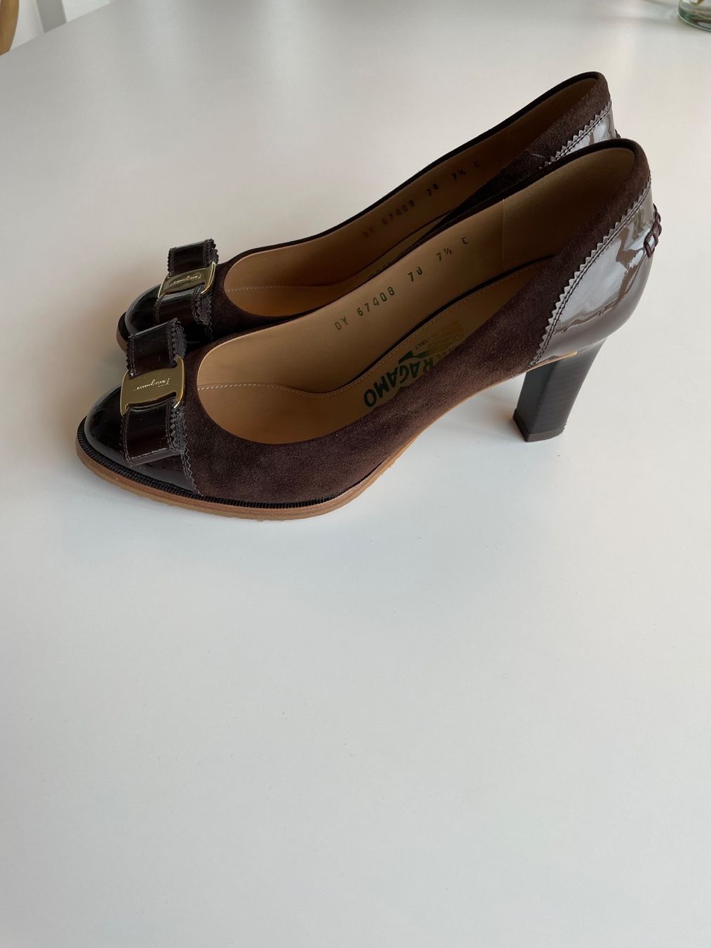 Salvatore Ferragamo Scarpe da donna: Ferragamo Schuhe – Nuovo (secondo la descrizione) da Kilchberg ZH venduto da and_rtc6 5