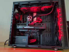 Gaming PC | Ryzen 7 5700X | RX 9070 XT | 32GB RAM | 1TB SSD
