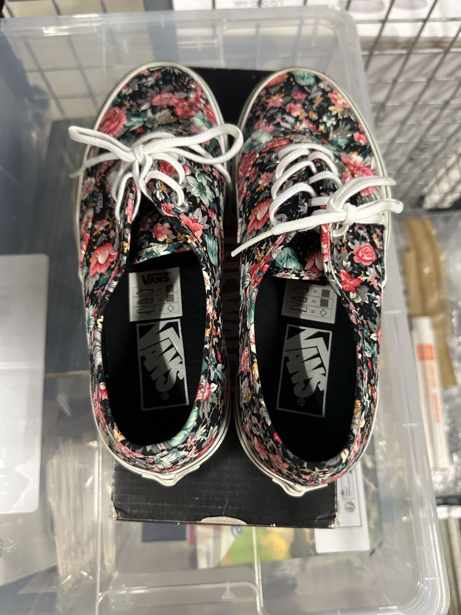 Vans Scarpe da donna: Vans Authentic Floral  – Usato da Bern venduto da Shininglove 4