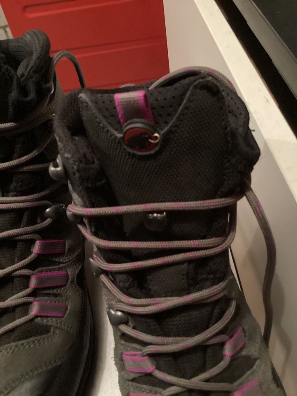 Mammut Scarpe da donna: Mammut Wanderschuhe – Usato da Unterkulm venduto da Lunchen11 2
