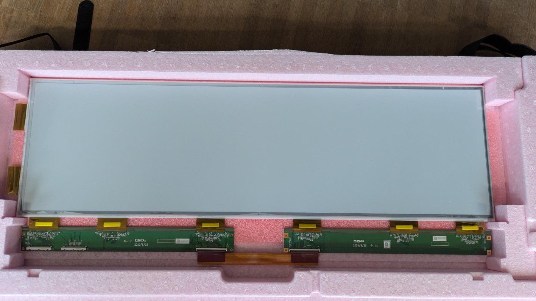 E-Ink Display Monochrome ED280TT1 + EVK-L-T1000 (Neu (gemäss ...