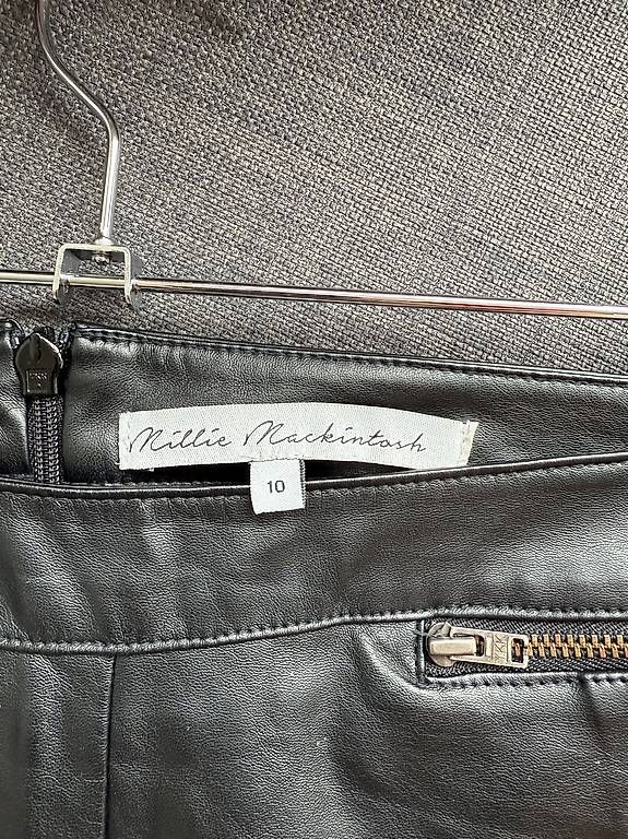 Pantaloni: Shorts - Größe 10 (S)  – Usato da Zürich venduto da YanaZam 1