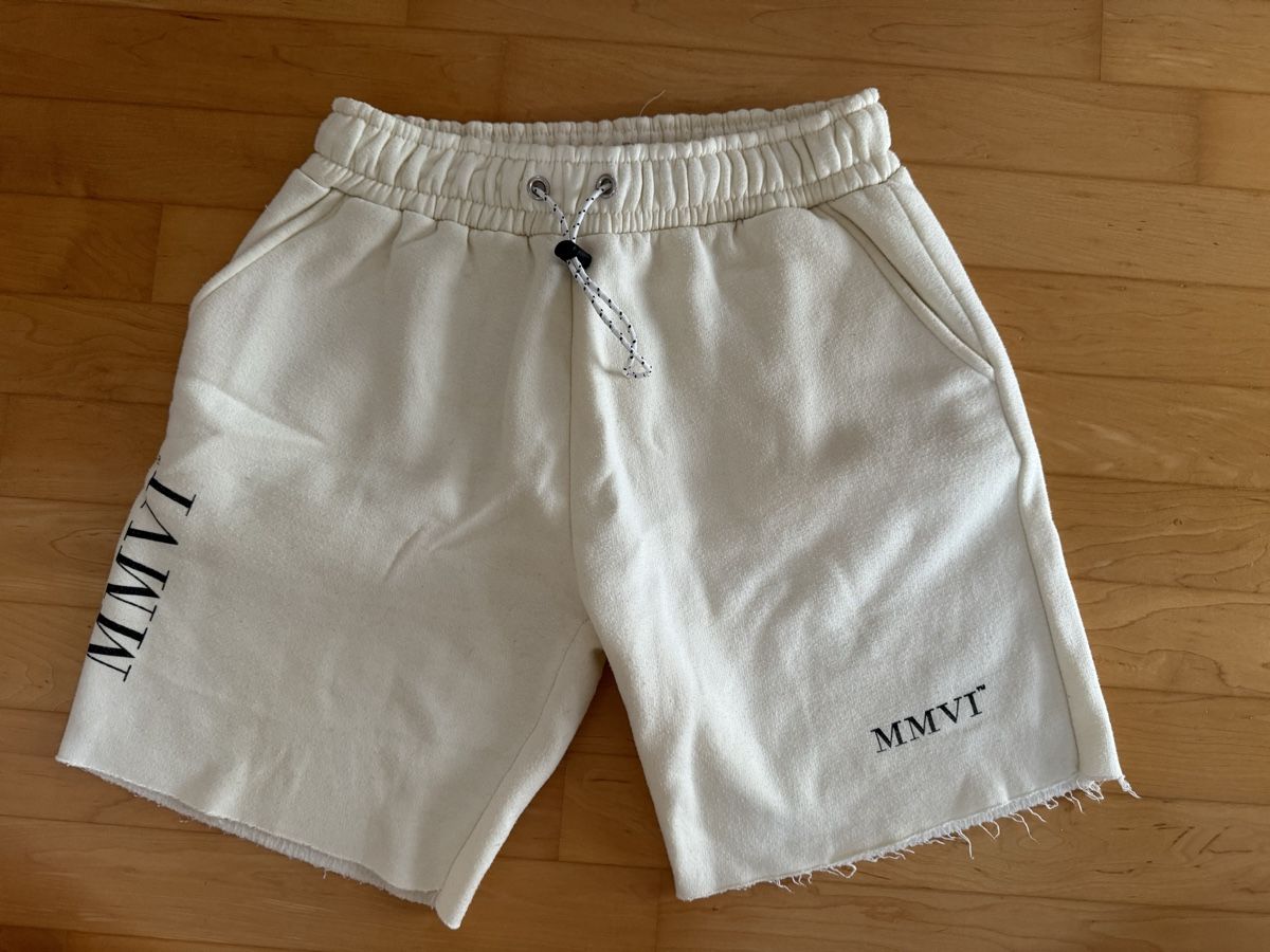 Pantaloni: boohooMAN Shorts beige – Usato da Maisprach venduto da jokoundklaas