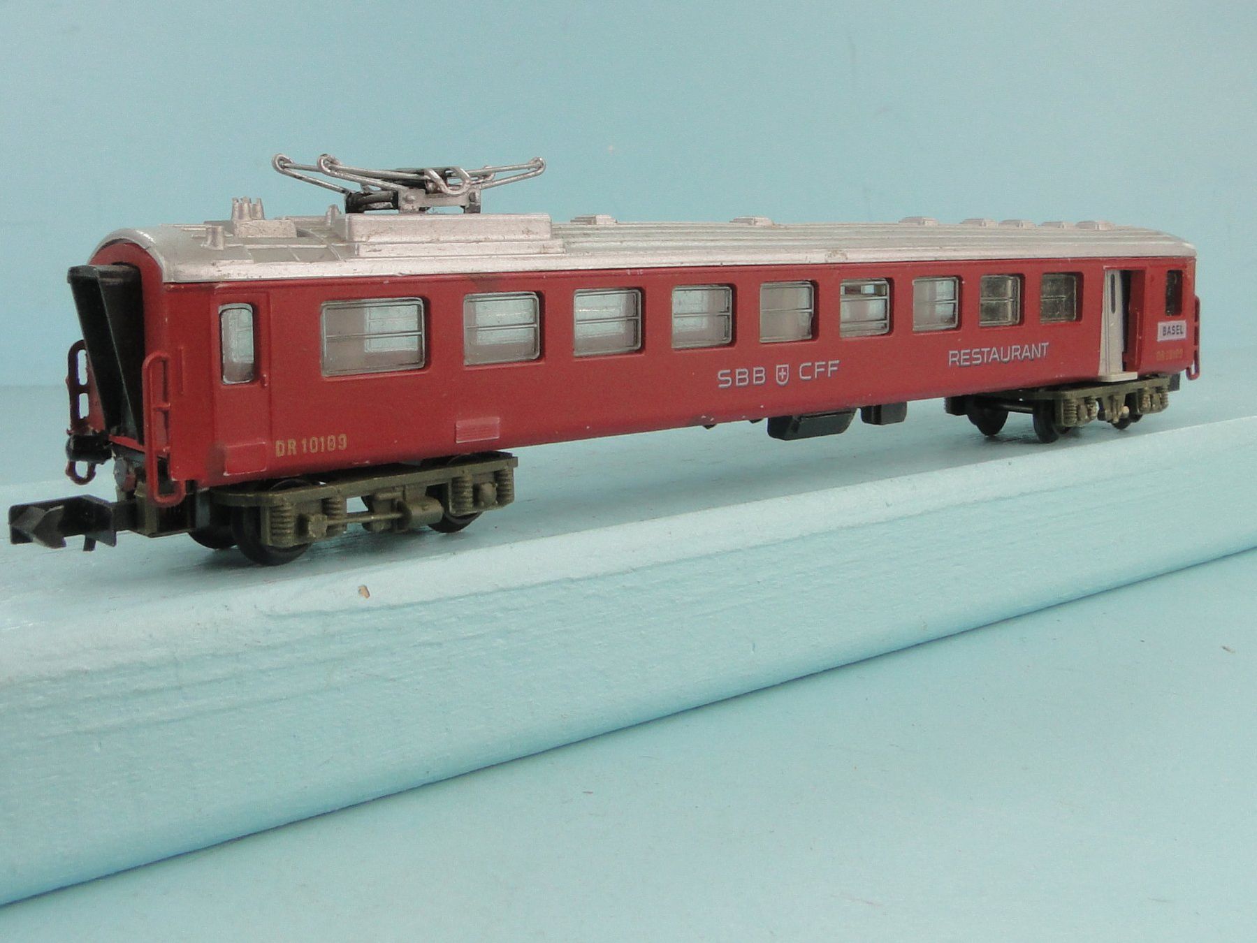 Arnold Modellini di ferrovie: Arnold Spur N SBB Restaurant – Usato da Bülach venduto da Albitrain 2