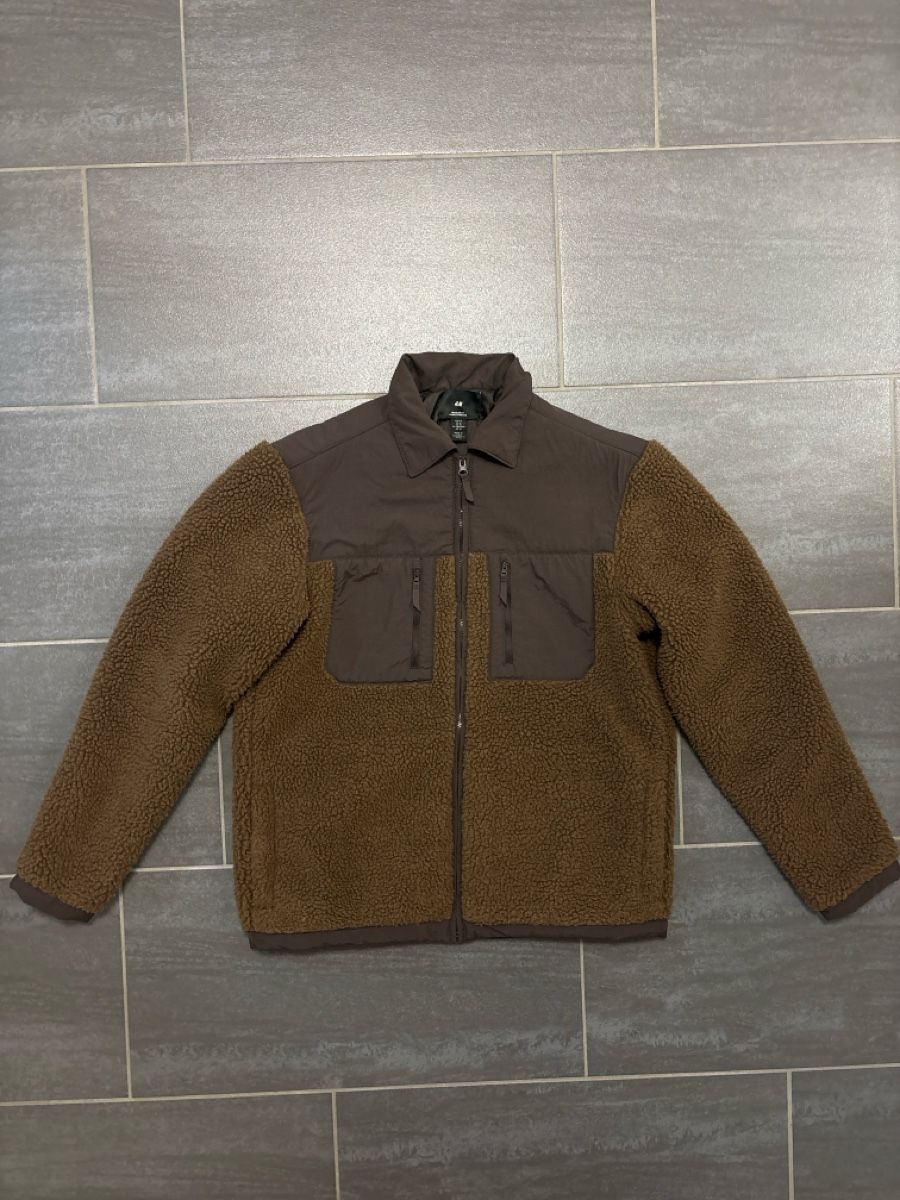 H&M Giacche: H&M Teddy Übergangsjacke – Usato da Rümlang venduto da svent 1