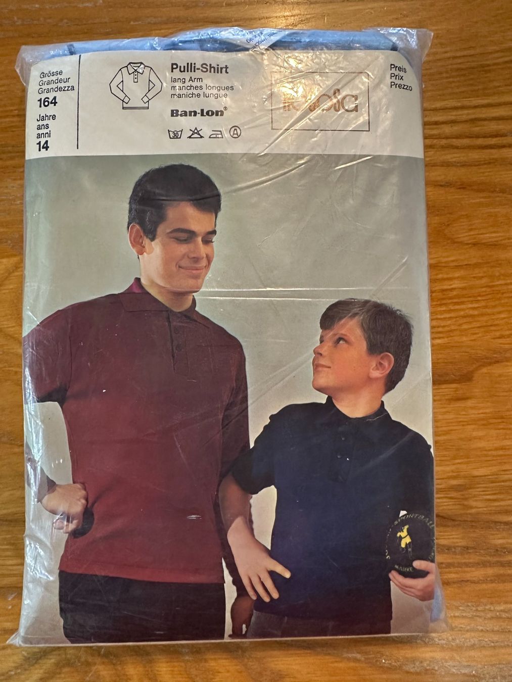 Magliette Polo: Poloshirt – Nuovo e nell'imballaggio originale da Balsthal venduto da dasesaro 1
