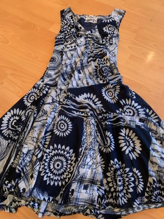 Jolie robe d’été Desigual taille M ou 38