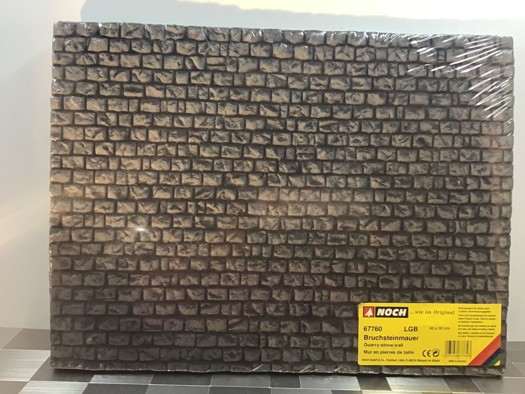 Noch Modelleisenbahnen: NOCH BRUCHSTEINMAUER LGB 40X30 cm – Neu und originalverpackt aus Männedorf von Spezial-Modelle